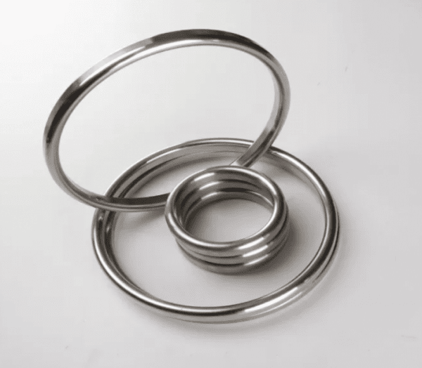 Close-Up of Aluminum Oval Ring Joint Gasket for Secure and Reliable Connections